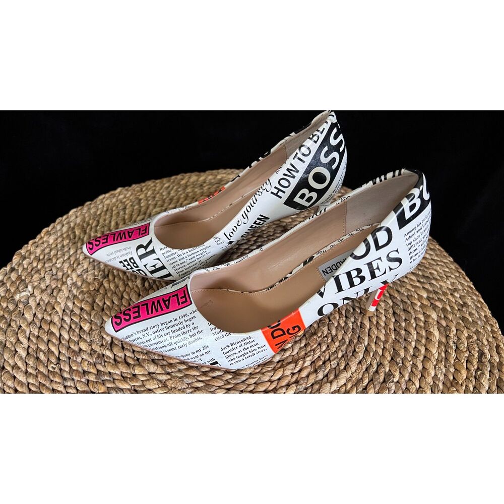 Steve Madden Luiza Pumps Newspaper Print Stilettos Size 8.5